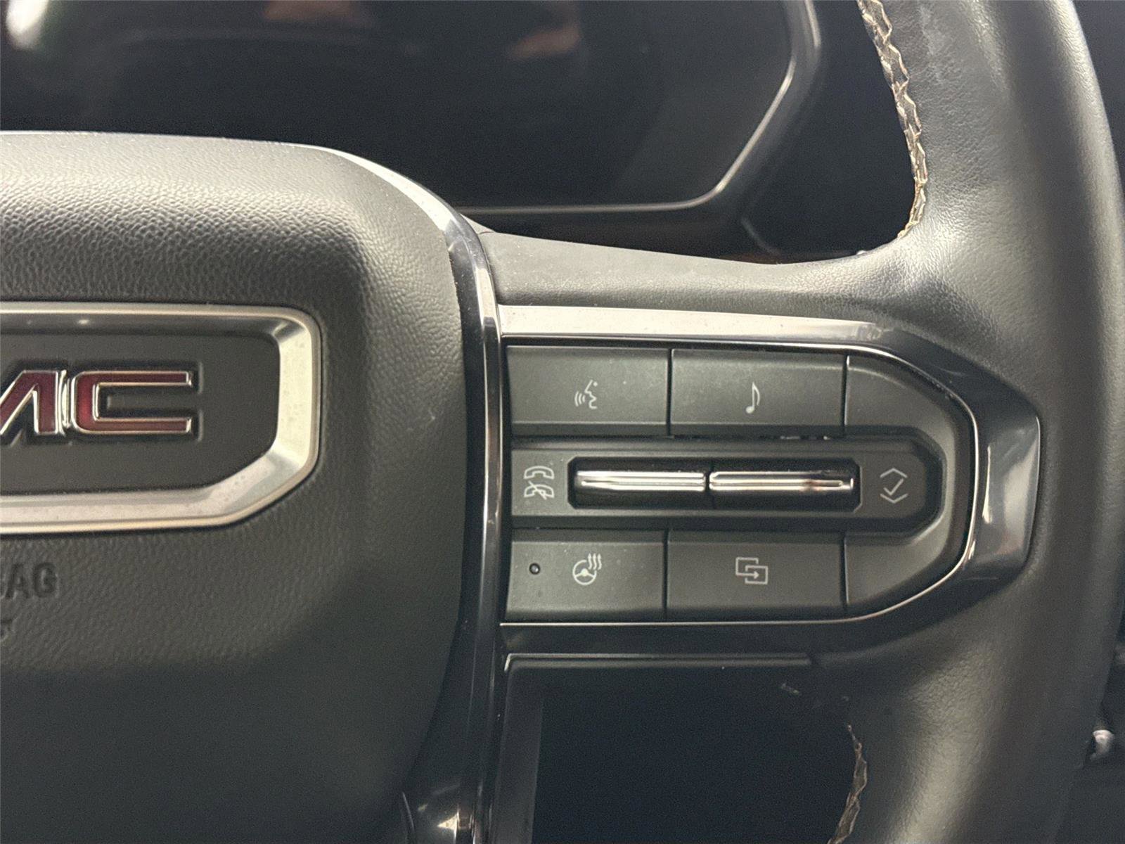 Used 2023 GMC Canyon AT4 w/ AT4 Premium Package image 20