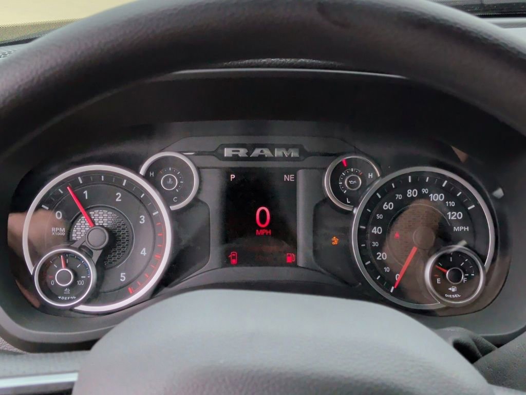 New 2026 RAM 2500 Tradesman AWD/4WD image 19