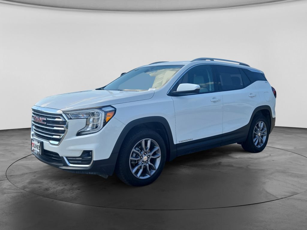 Used 2024 GMC Terrain SLT AWD/4WD image 5