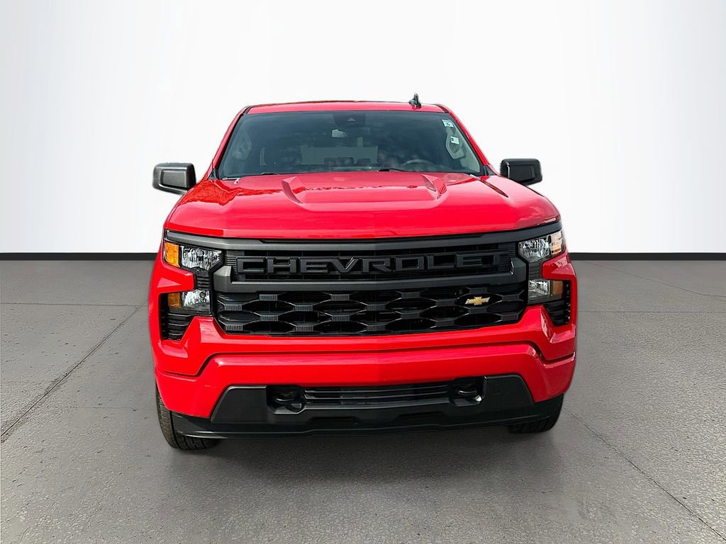 Used 2026 Chevrolet Silverado 1500 Custom RWD image 2