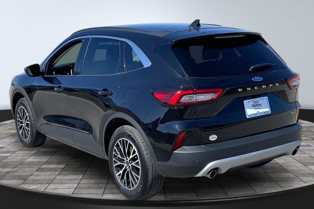 Used 2024 Ford Escape SE image 7