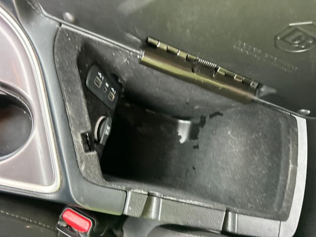 Used 2022 Dodge Challenger SXT w/ Blacktop Package image 16