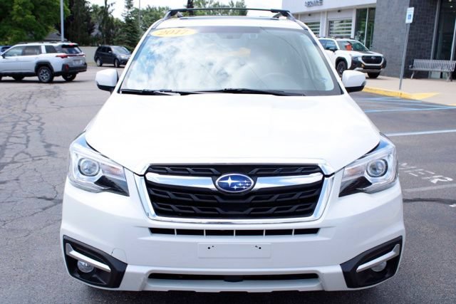 Used 2017 Subaru Forester 2.5i Touring AWD/4WD image 8