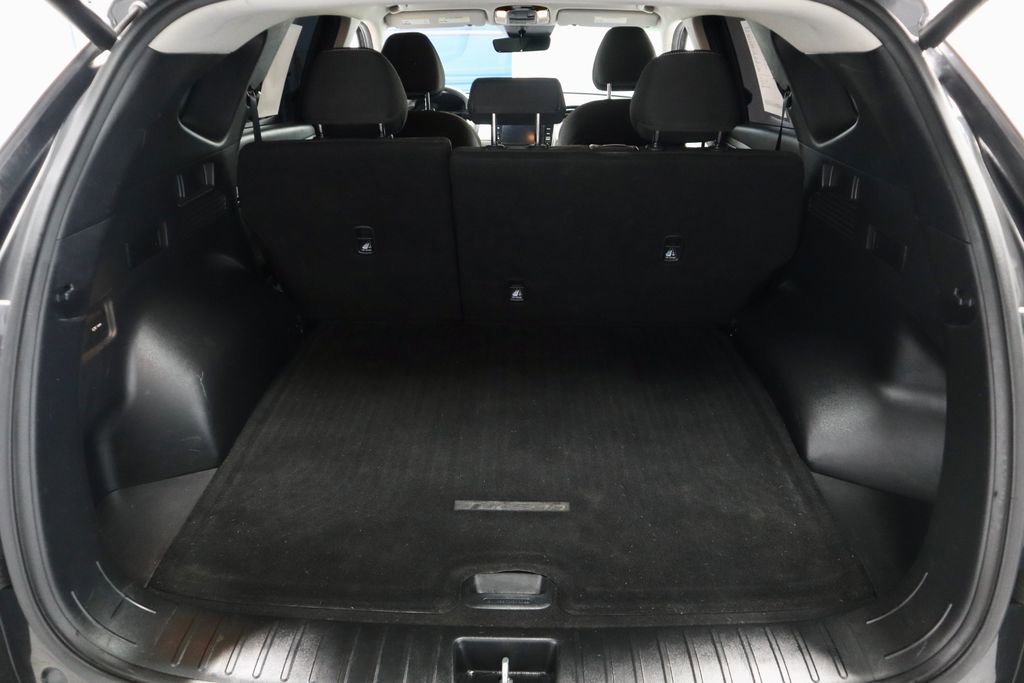 Used 2023 Hyundai Tucson Blue image 15