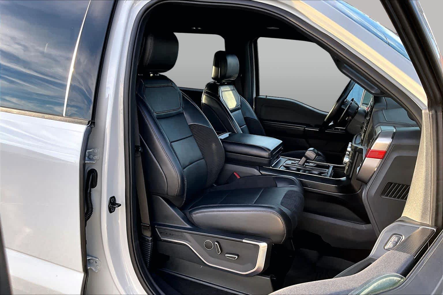 Used 2023 Ford F150 Raptor w/ Raptor Carbon Fiber Package AWD/4WD image 9