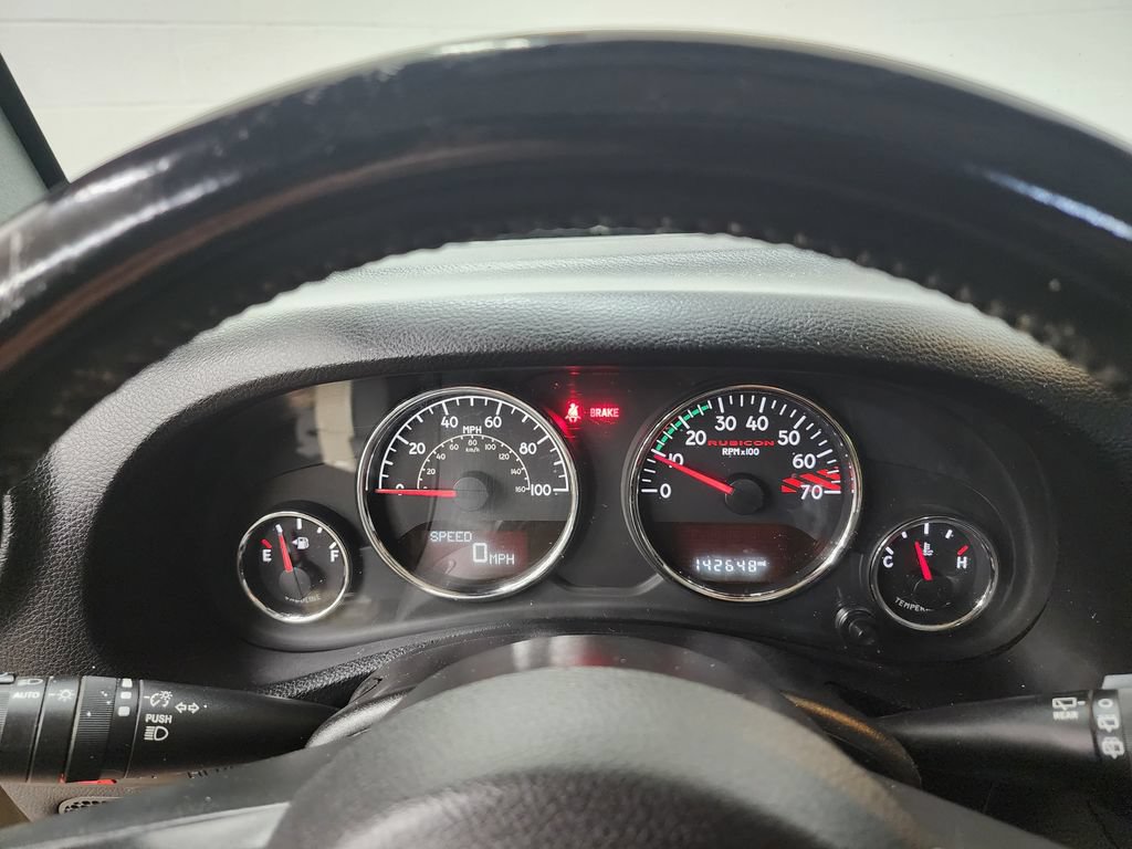 Used 2017 Jeep Wrangler Rubicon AWD/4WD image 13