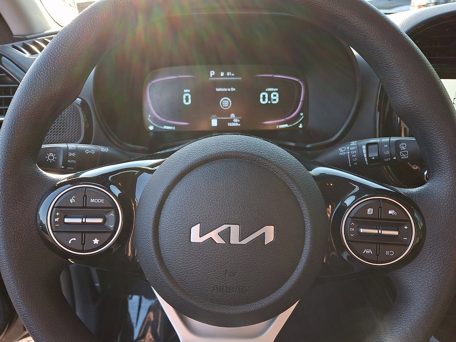 Used 2023 Kia Soul S FWD image 22
