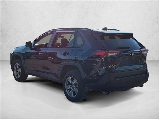 Used 2022 Toyota RAV4 XLE w/ Convenience Package FWD image 6