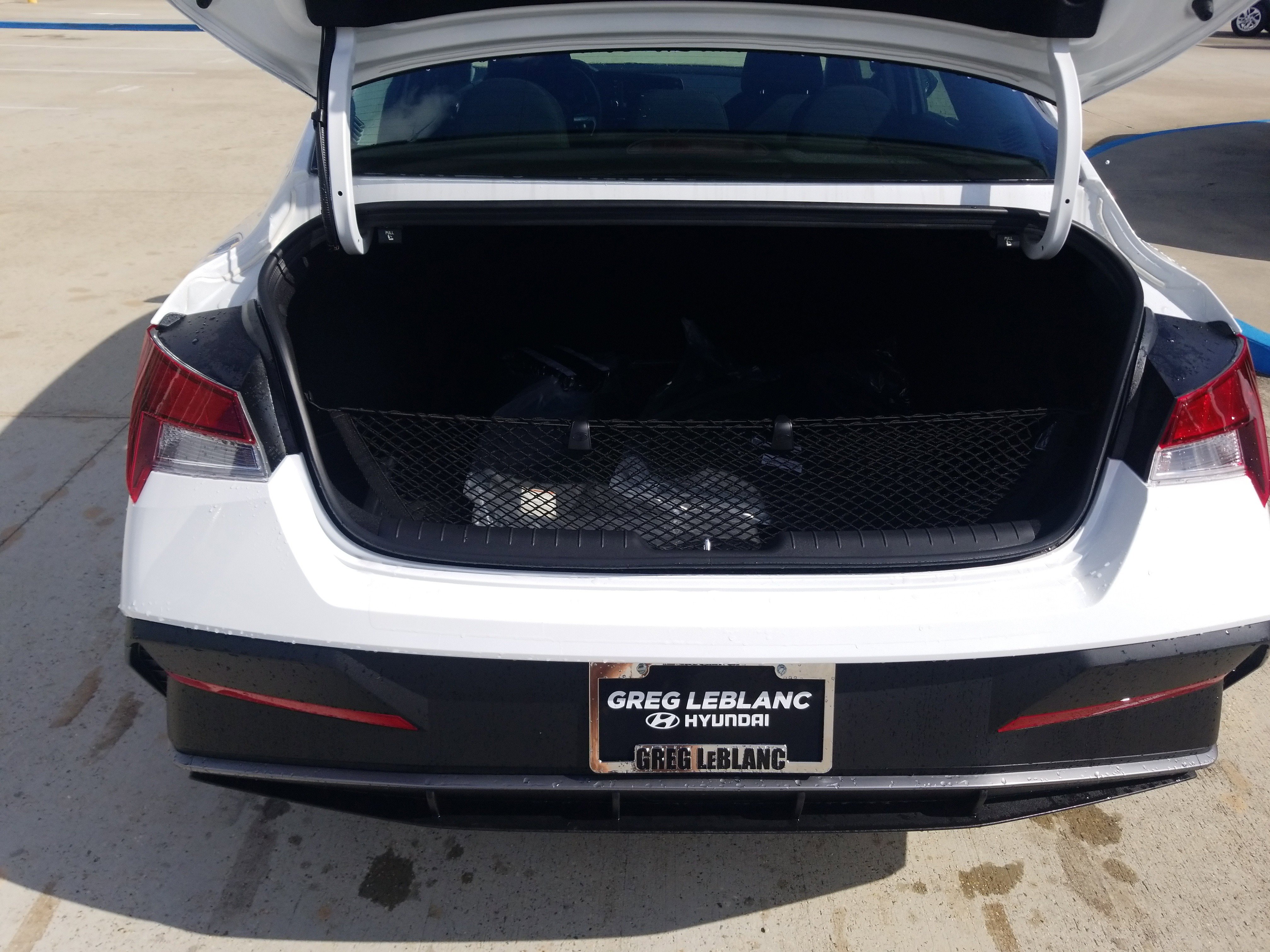 New 2026 Hyundai Elantra SE image 13