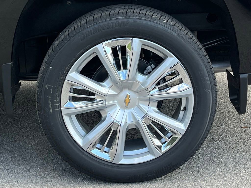 New 2026 Chevrolet Silverado 1500 High Country AWD/4WD image 30