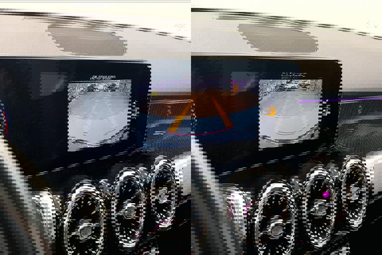 Certified 2021 Mercedes-Benz GLB 250 4MATIC image 24