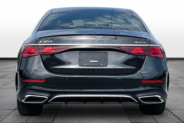 New 2026 Mercedes-Benz E 350 4MATIC Sedan image 5