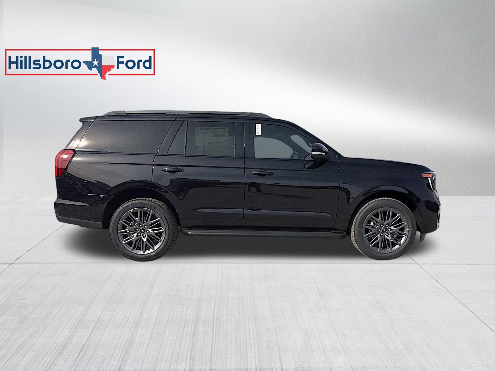 New 2026 Ford Expedition Platinum w/ Stealth Appearance Package image 5