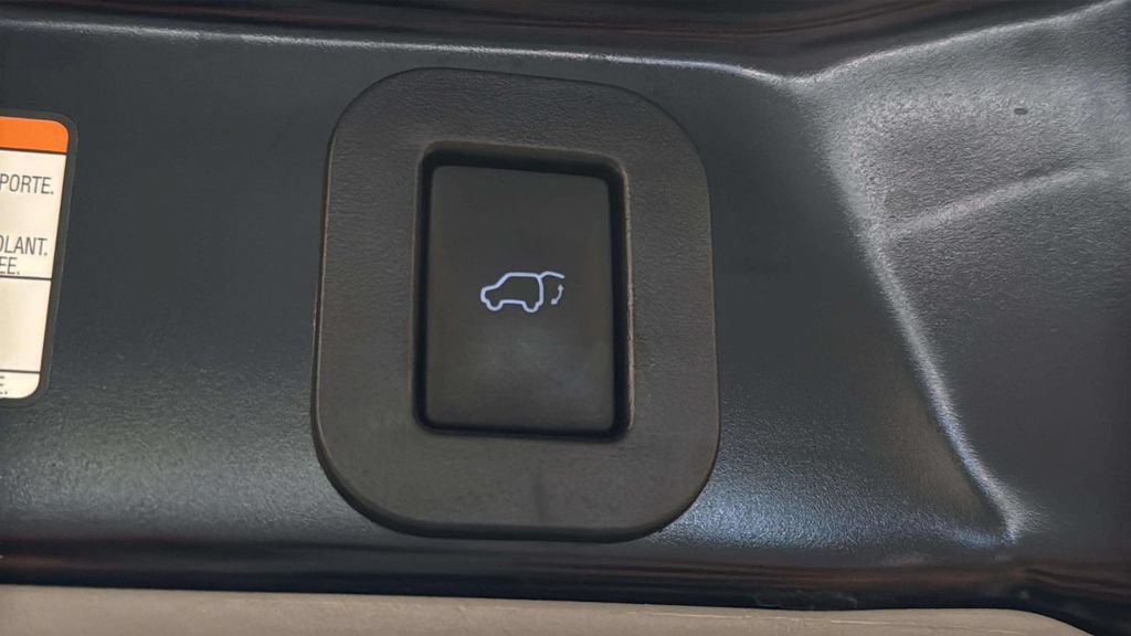 Used 2020 Toyota Sienna Limited Premium AWD/4WD image 9