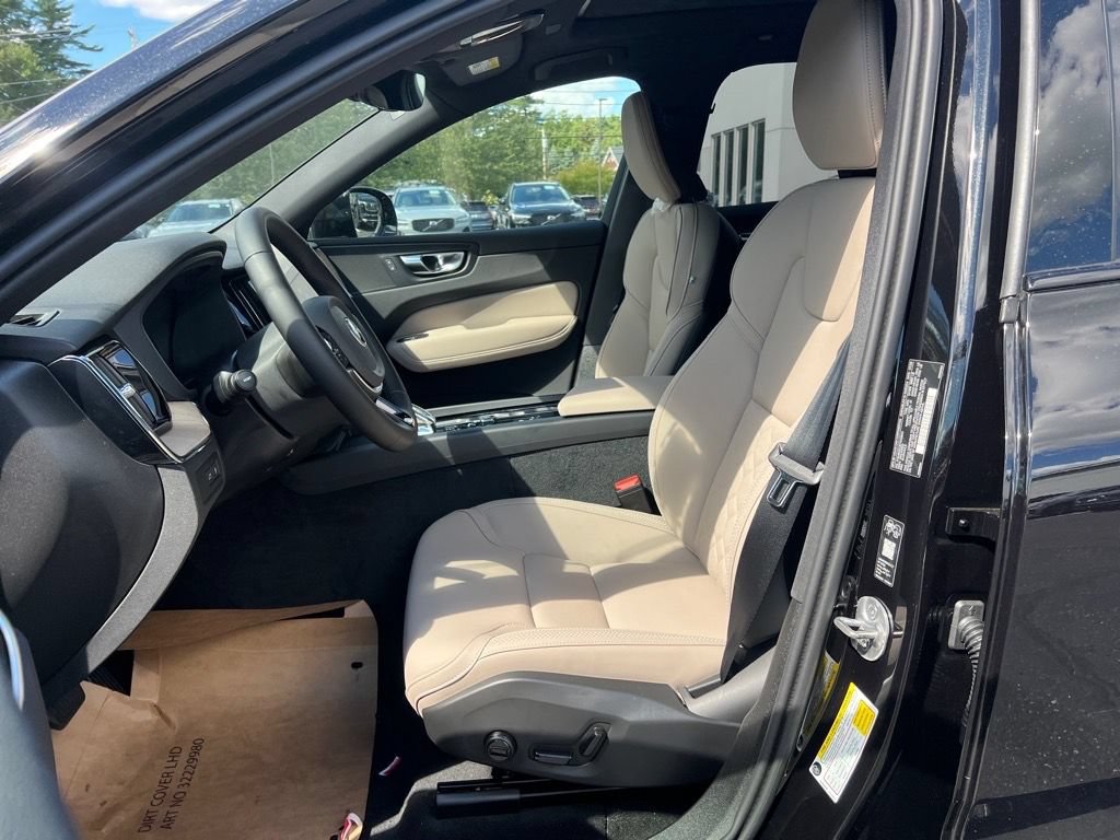 Certified 2026 Volvo XC60 T8 Plus w/ Protection Package Premier AWD/4WD image 12