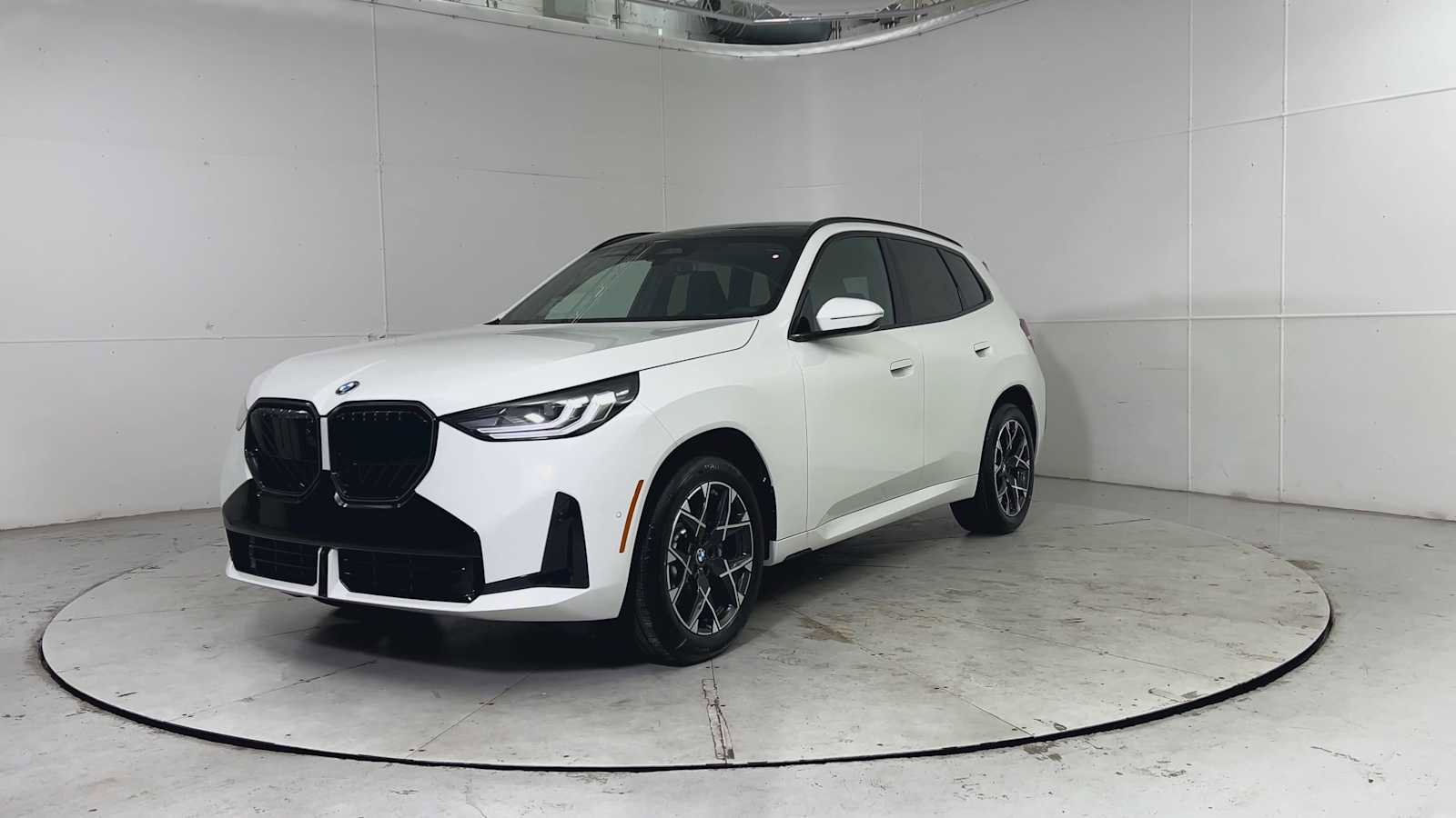 New 2026 BMW X3 xDrive30 w/ Premium Package image 6