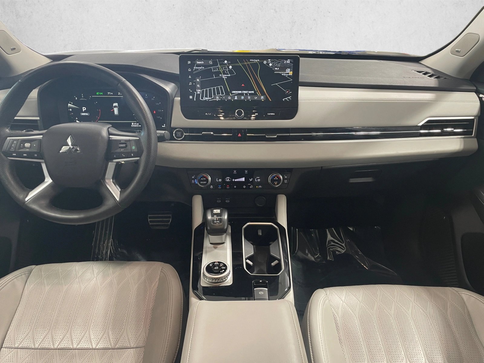 Used 2025 Mitsubishi Outlander SEL FWD image 20