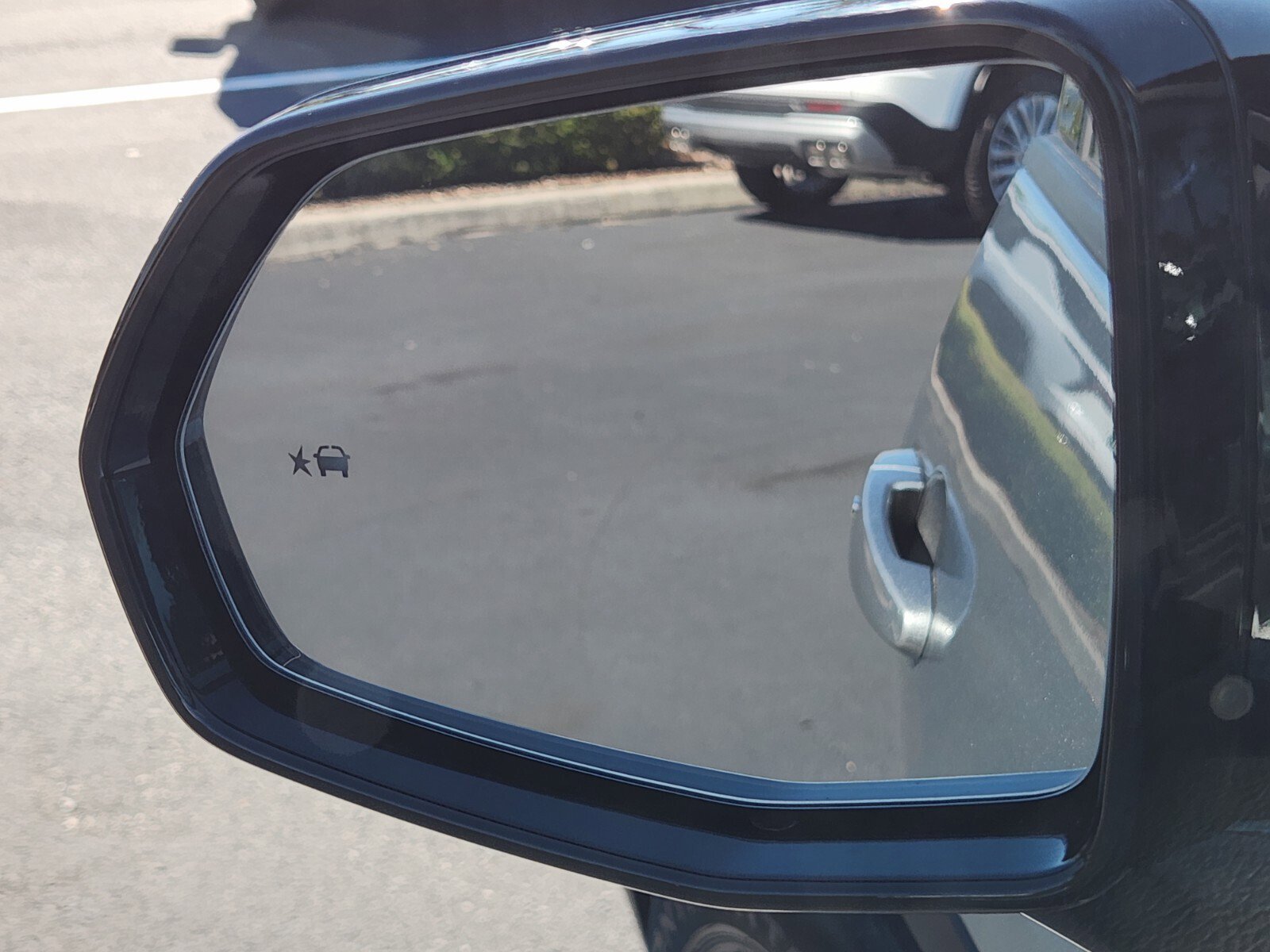 New 2025 Chevrolet Blazer LT w/ Midnight/Sport Edition image 12