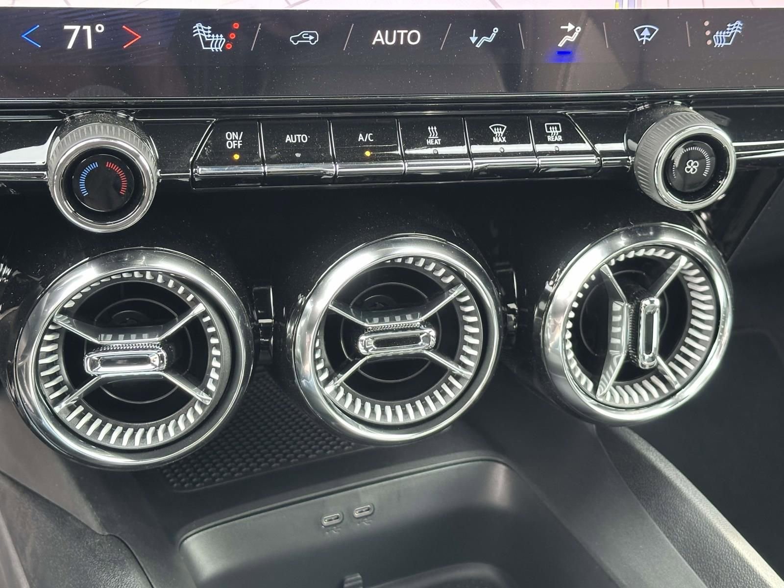 New 2026 Chevrolet Blazer EV LT image 12