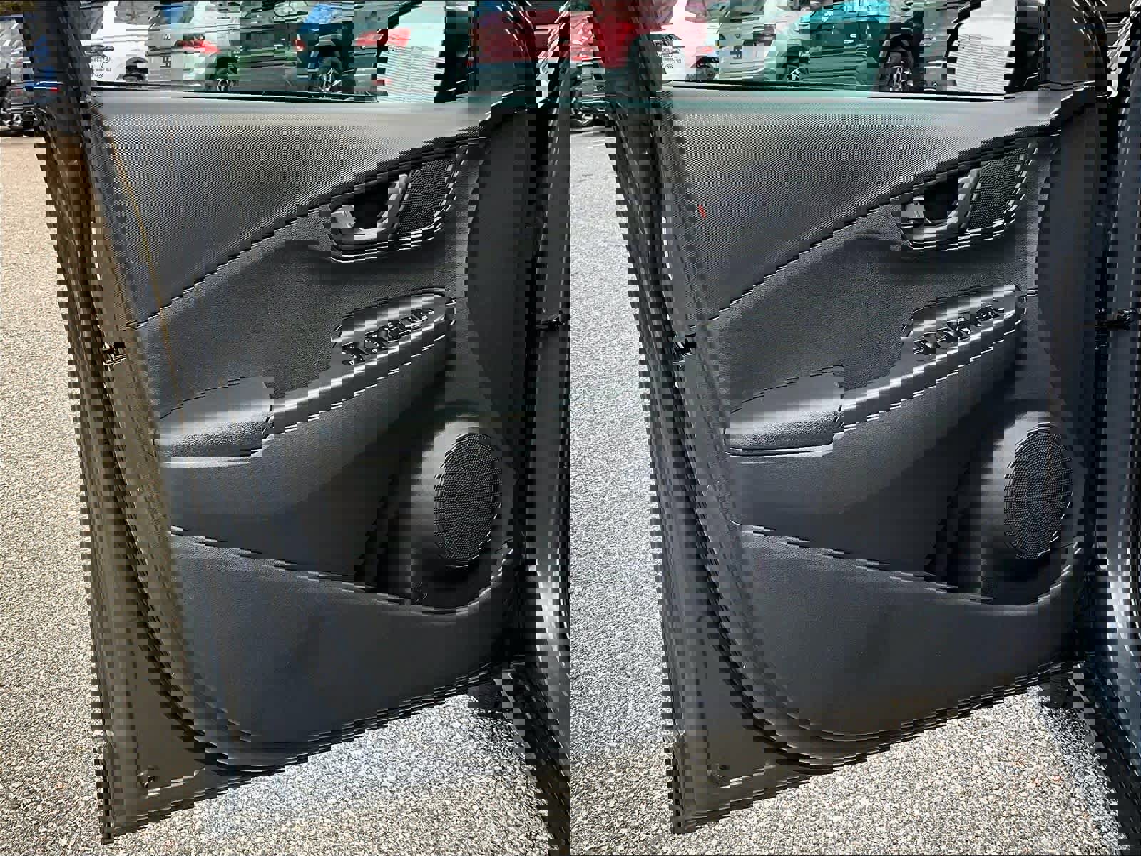 Used 2023 Hyundai Kona SEL w/ Cargo Package image 9