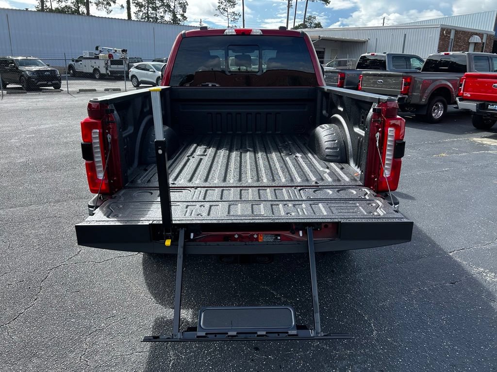 New 2026 Ford F250 Lariat w/ Chrome Package AWD/4WD image 5