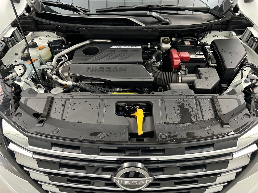 Used 2025 Nissan Rogue SL w/ Tech Package image 68