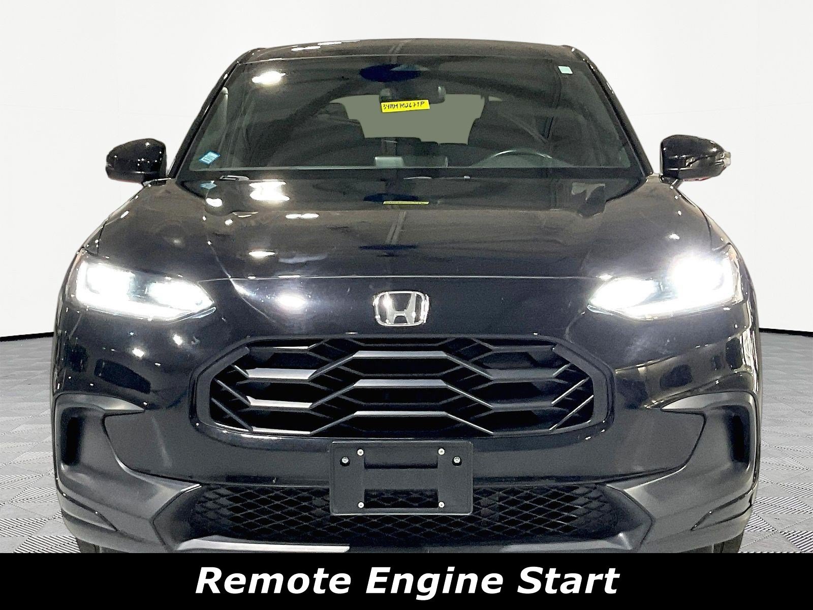 Used 2024 Honda HR-V Sport image 2