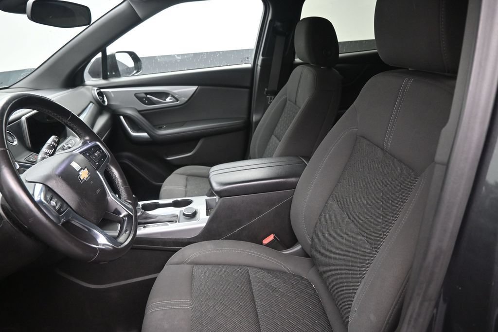 Used 2020 Chevrolet Blazer LT FWD image 12