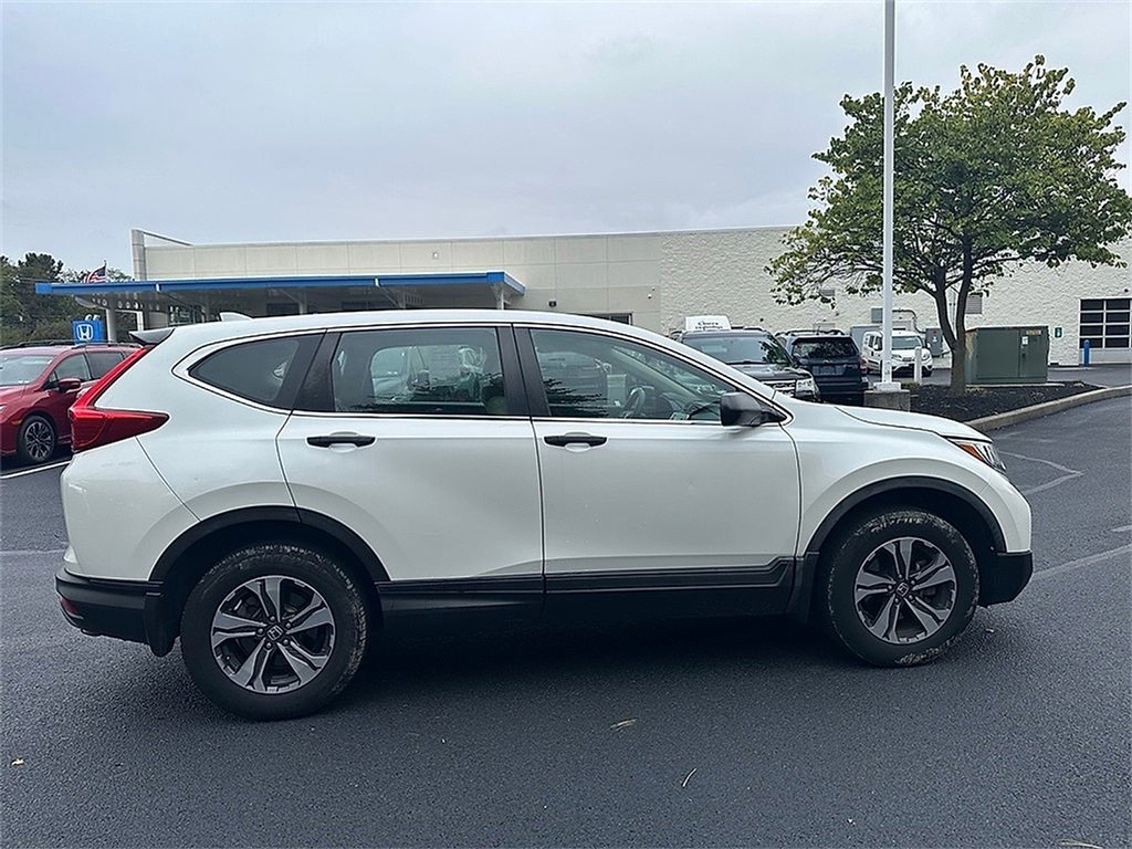 Used 2018 Honda CR-V LX image 10