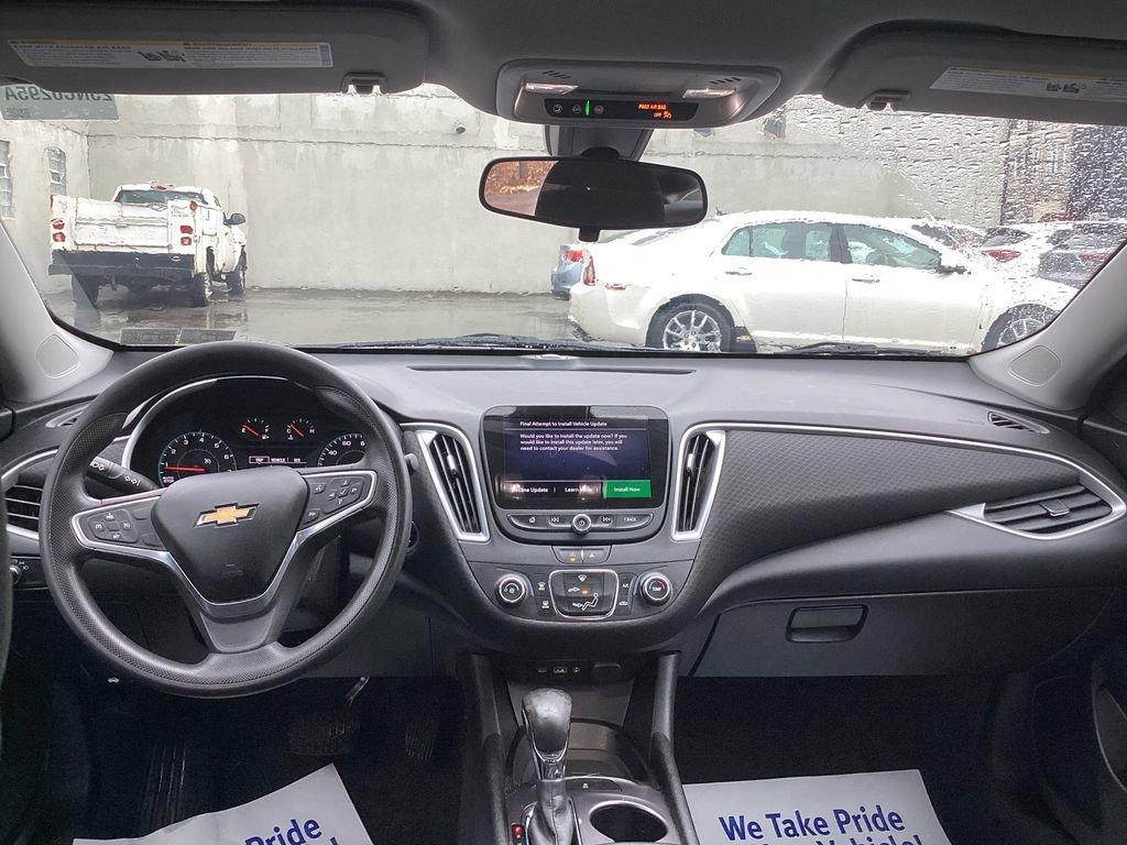 Used 2022 Chevrolet Malibu LS w/ LPO, Convenience Package 1 image 30