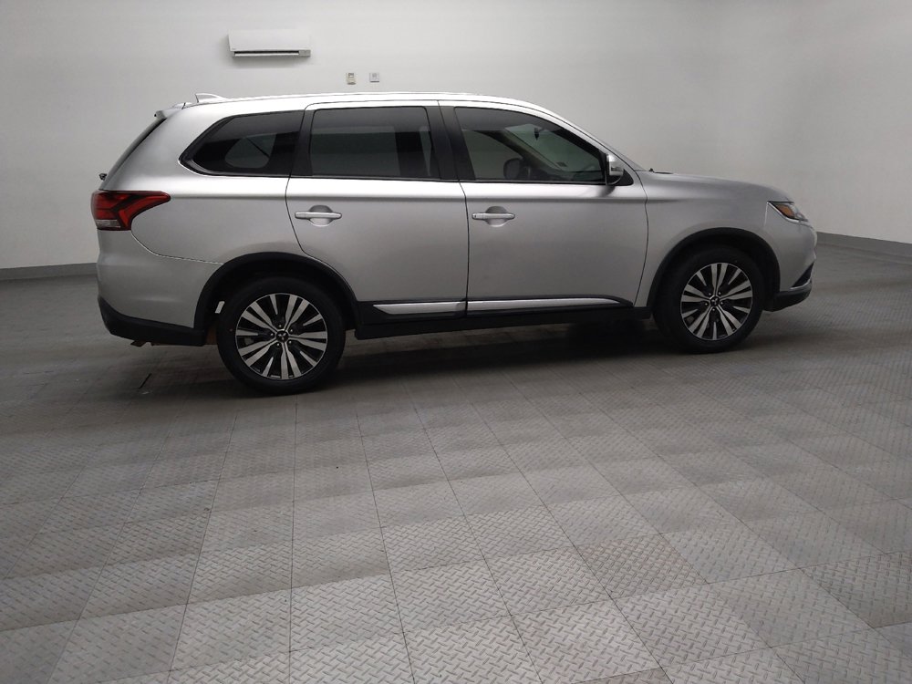 Used 2019 Mitsubishi Outlander SE FWD image 10