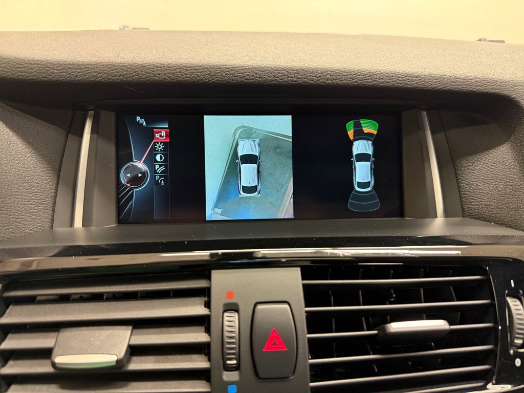 Used 2016 BMW X4 M40i w/ Technology Package image 29