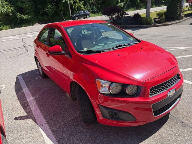 Used 2015 Chevrolet Sonic LT FWD image 14