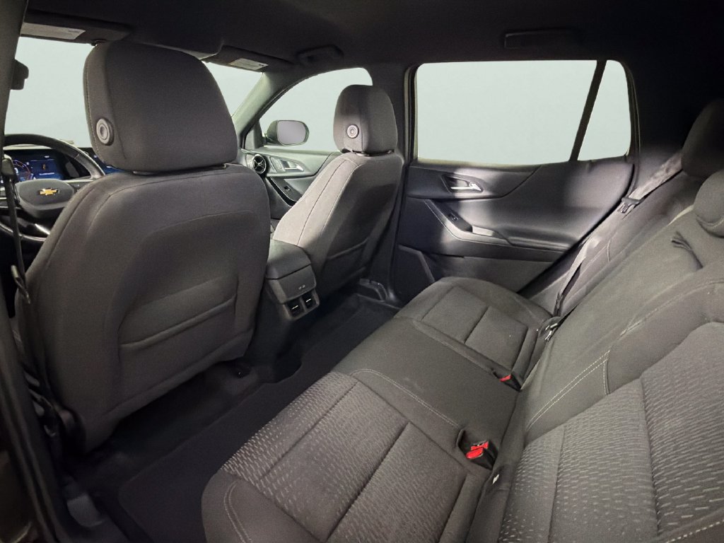 Certified 2025 Chevrolet Equinox LT w/ Safety and Technology Package FWD image 27