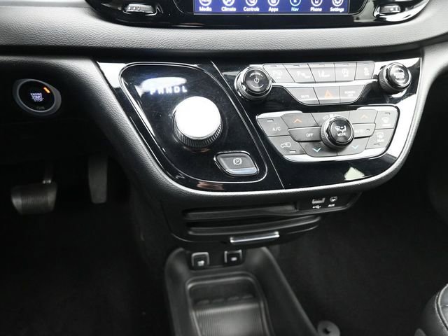 Used 2019 Chrysler Pacifica Touring-L w/ Advanced Safetytec Group image 31