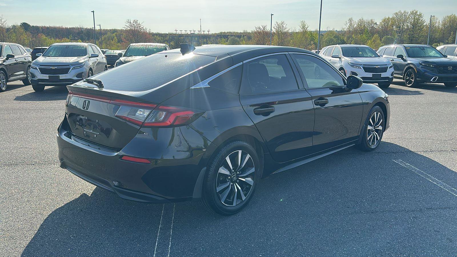 Used 2022 Honda Civic EX-L image 6