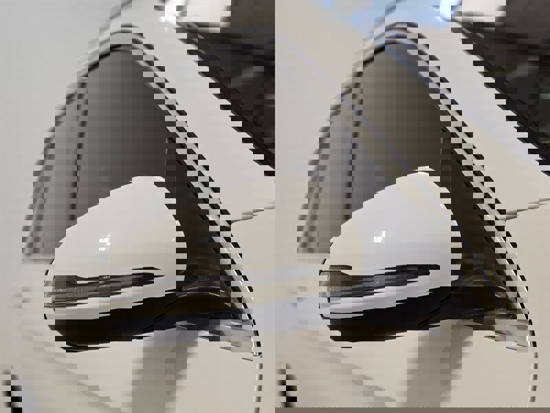 Used 2021 Mercedes-Benz GLC 300 4MATIC image 14