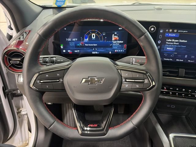 Used 2025 Chevrolet Equinox RS w/ Safety and Technology Package AWD/4WD image 6