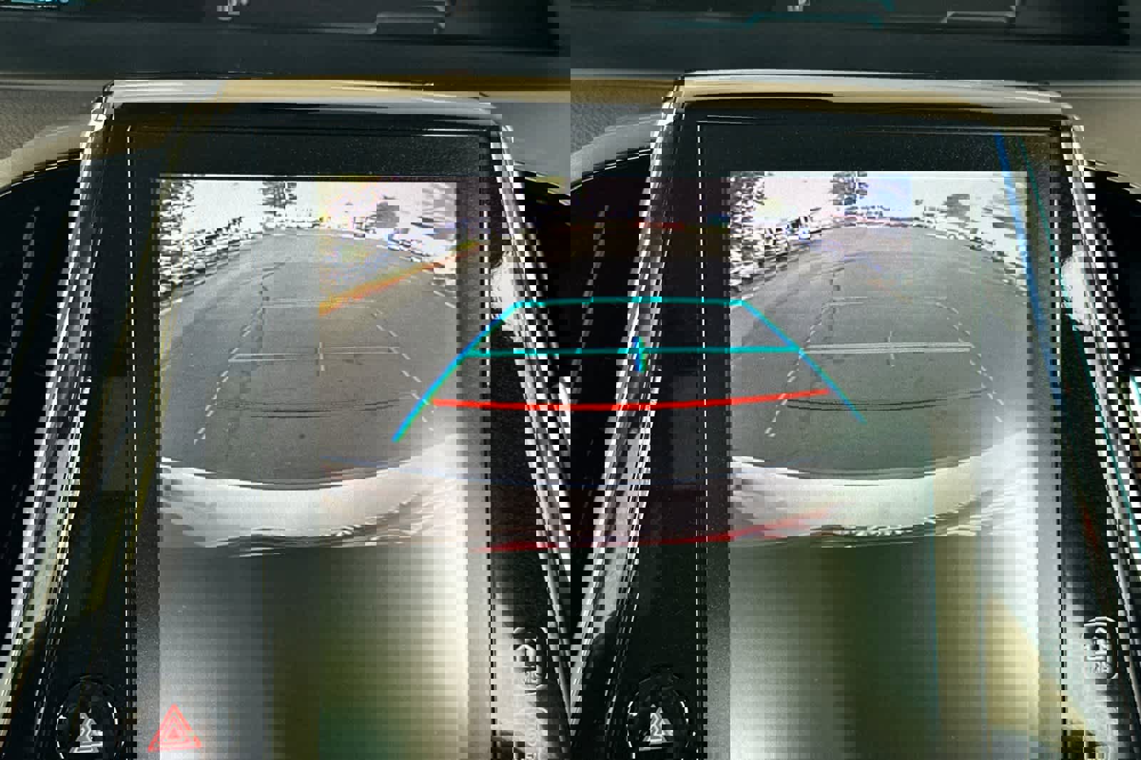 Used 2017 Toyota Prius Prime Premium image 22