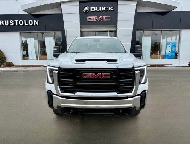 Used 2024 GMC Sierra 2500 Pro image 5