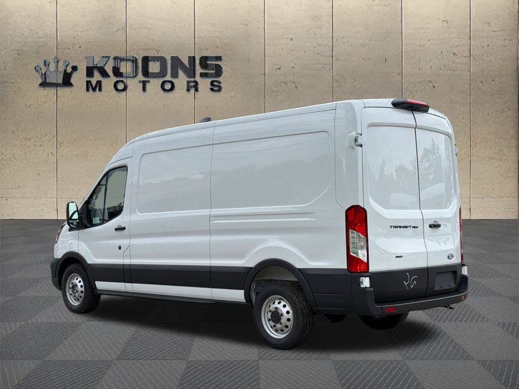 New 2026 Ford Transit 350 148 Medium Roof w/ Load Area Protection Package RWD image 5