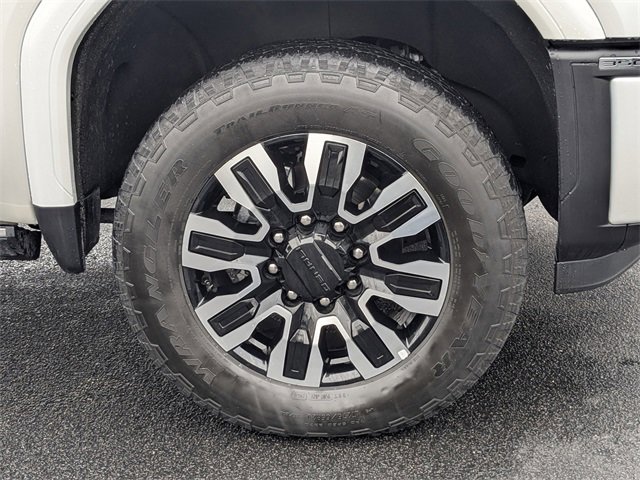 Used 2024 GMC Sierra 3500 Denali Ultimate image 11