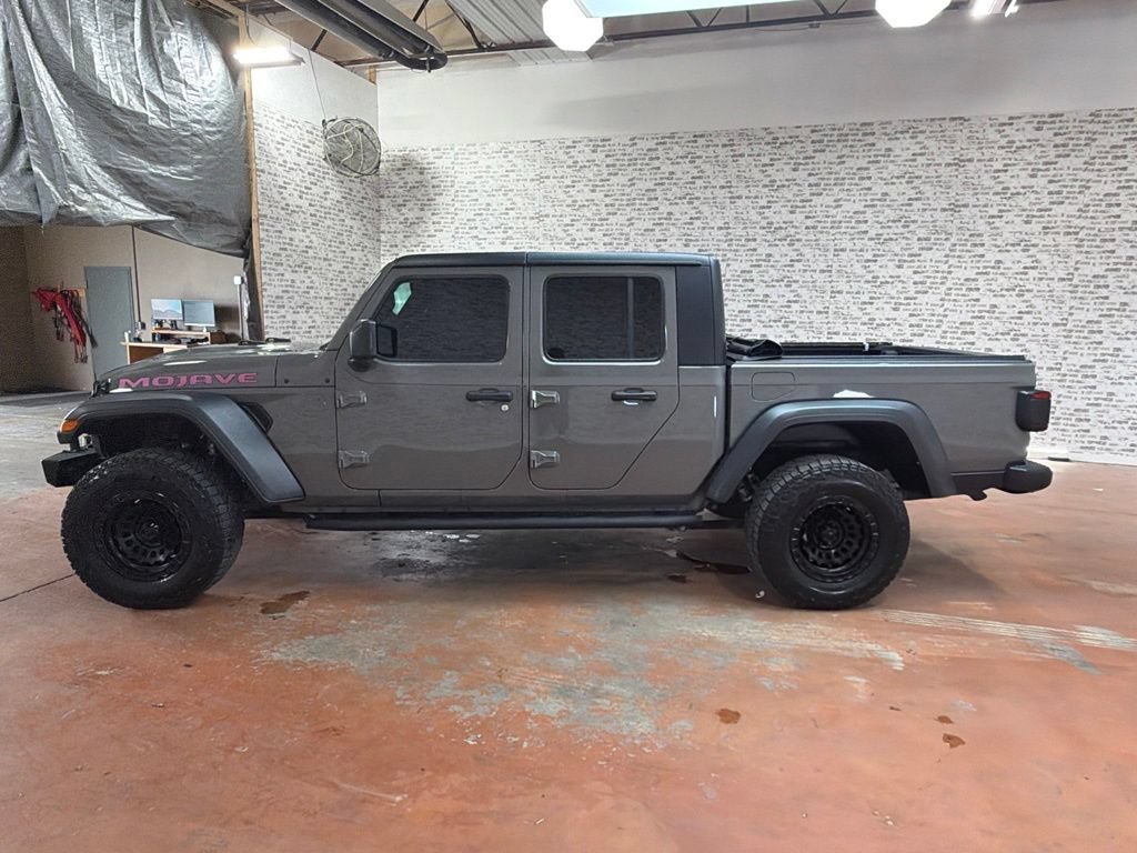 Used 2022 Jeep Gladiator Mojave w/ LED Lighting Group AWD/4WD image 4