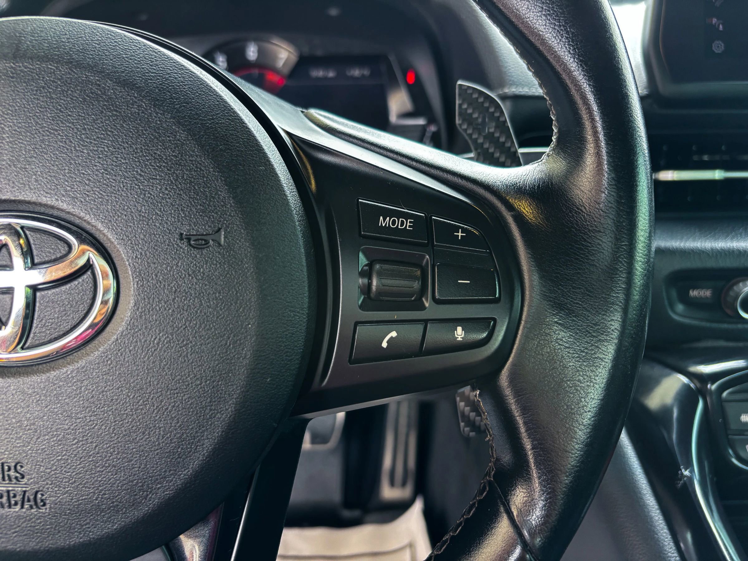 Used 2020 Toyota Supra Premium w/ Driver Assist Package image 18