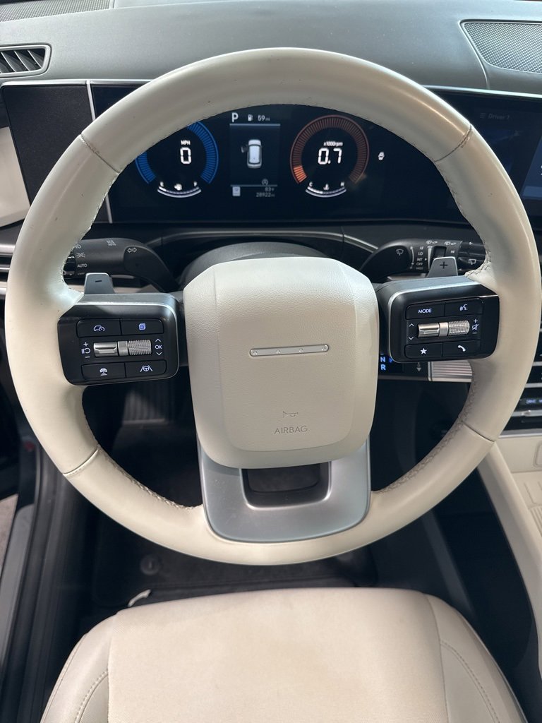 Used 2024 Hyundai Santa Fe SE image 32