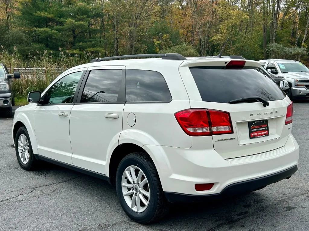 Used 2018 Dodge Journey SXT w/ Premium Group image 6