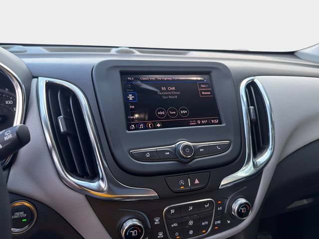 Used 2024 Chevrolet Equinox LT FWD image 22