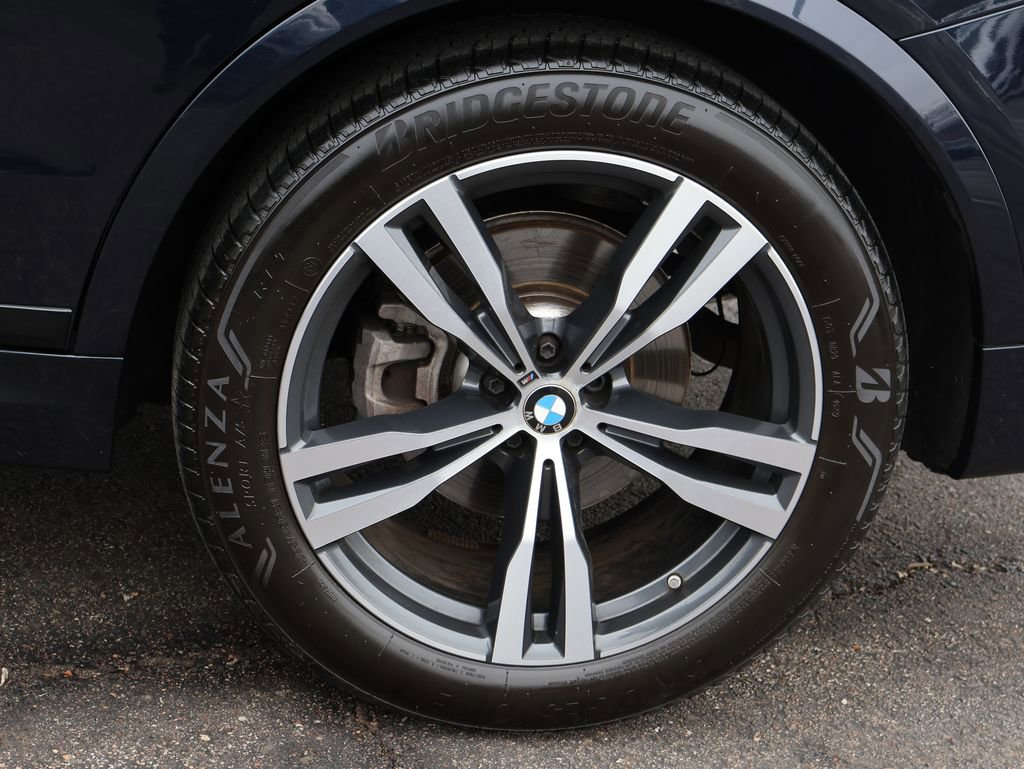 Used 2023 BMW X7 xDrive40i w/ M Sport Package image 45