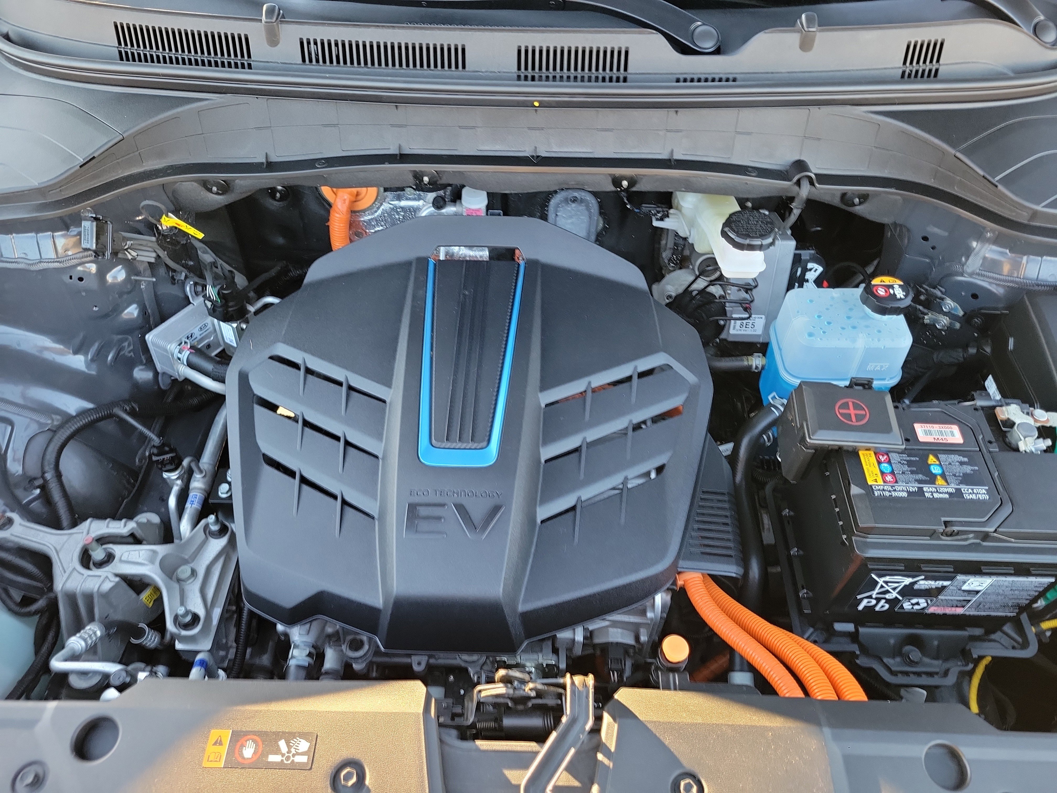 Certified 2023 Hyundai Kona SE w/ Cargo Package image 24