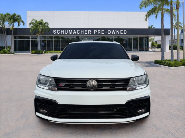 Used 2021 Volkswagen Tiguan SE R-Line FWD image 2